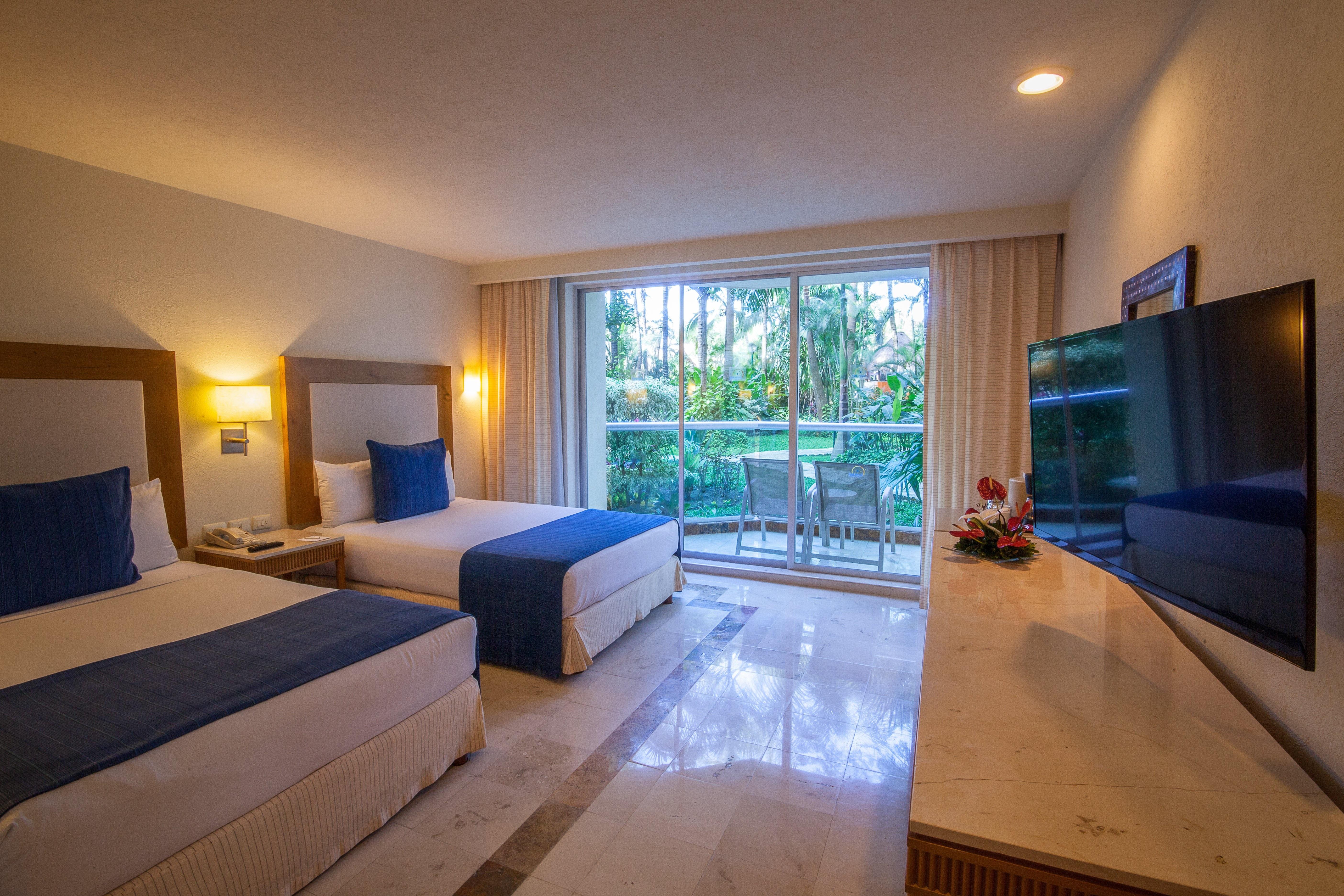 Grand Park Royal Cozumel Hotel Eksteriør billede Junior Suite